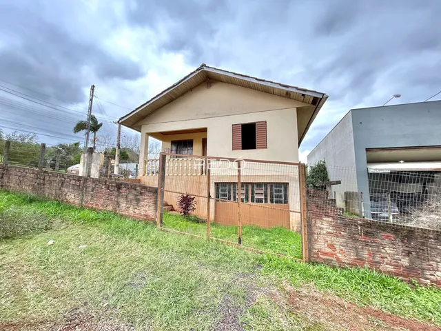 Casa com 3 dormitórios
