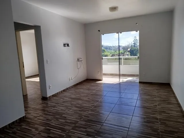 Apartamento com 2 dormitórios