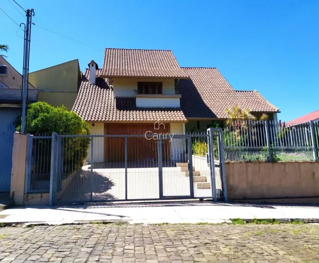 Casa com 3 dormitórios