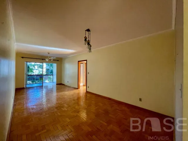 Apartamento com 3 dormitórios