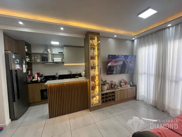 Apartamento com 2 dormitórios
