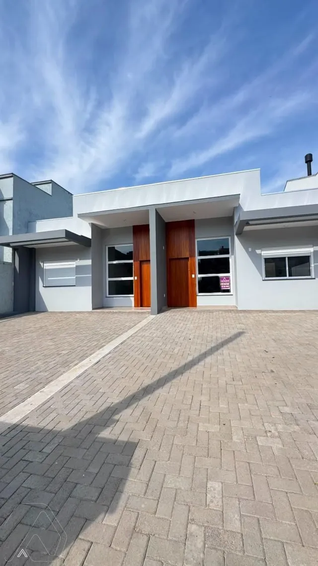 Casa geminada com 2 dormitórios