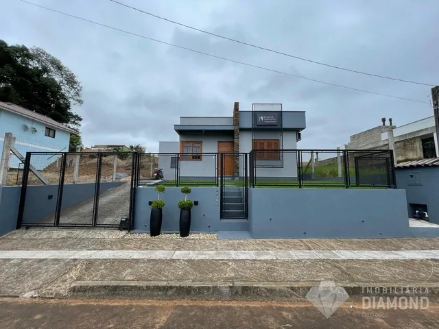 Casa com 3 dormitórios