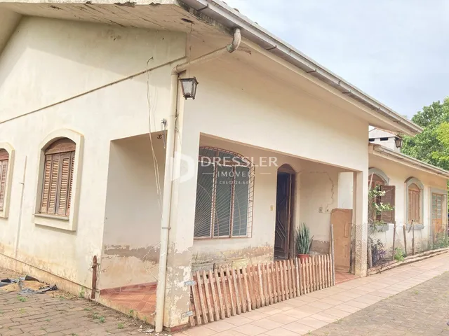 Casa com 3 dormitórios