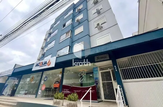 Apartamento com 2 dormitórios