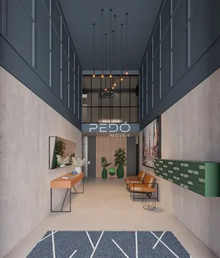 Hall de entrada moderno com teto alto e painéis decorativos.