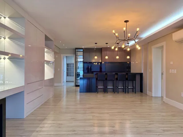Apartamento com 3 dormitórios, foto 4