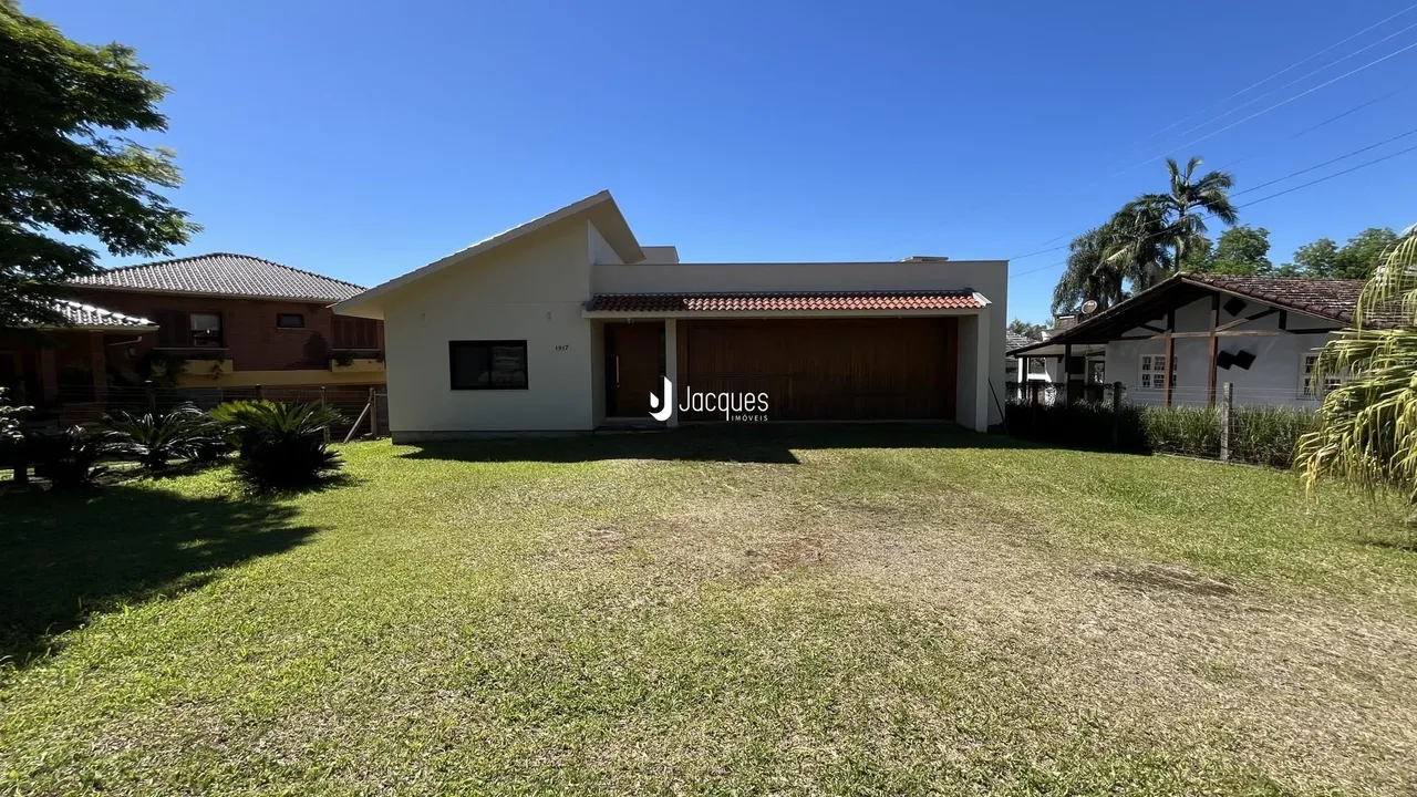Casa com 3 dormitórios, foto 1
