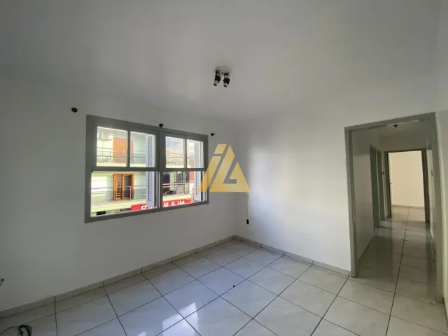 Apartamento com 3 dormitórios, foto 2
