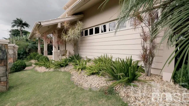 Casa com 3 dormitórios