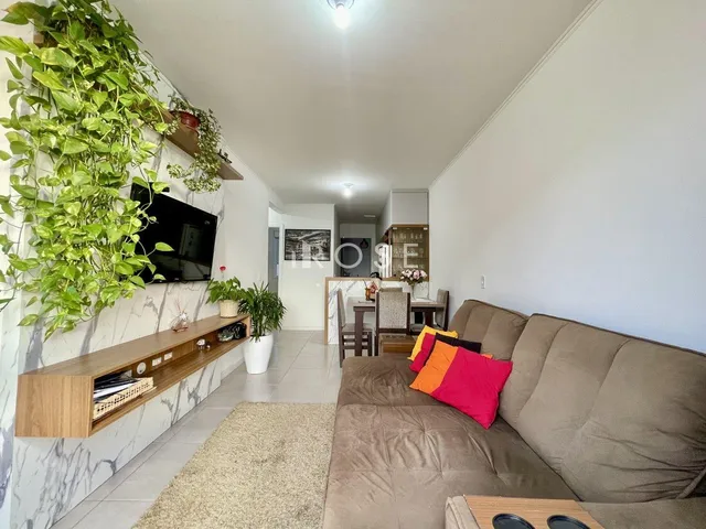 Casa geminada com 3 dormitórios