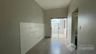 Casa geminada com 2 dormitórios, foto 3