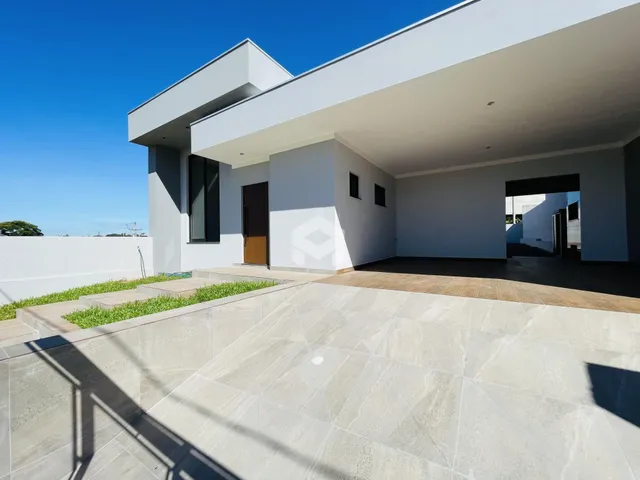 Fachada moderna de uma residência em Lajeado, Brasil.