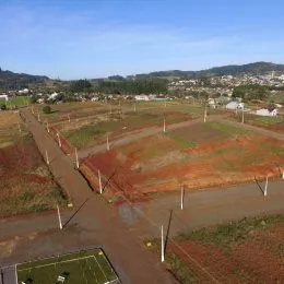 Foto de um lote de terra aberto em Lajeado, Brasil.