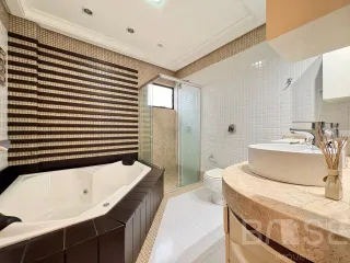Apartamento com 3 dormitórios, foto 31