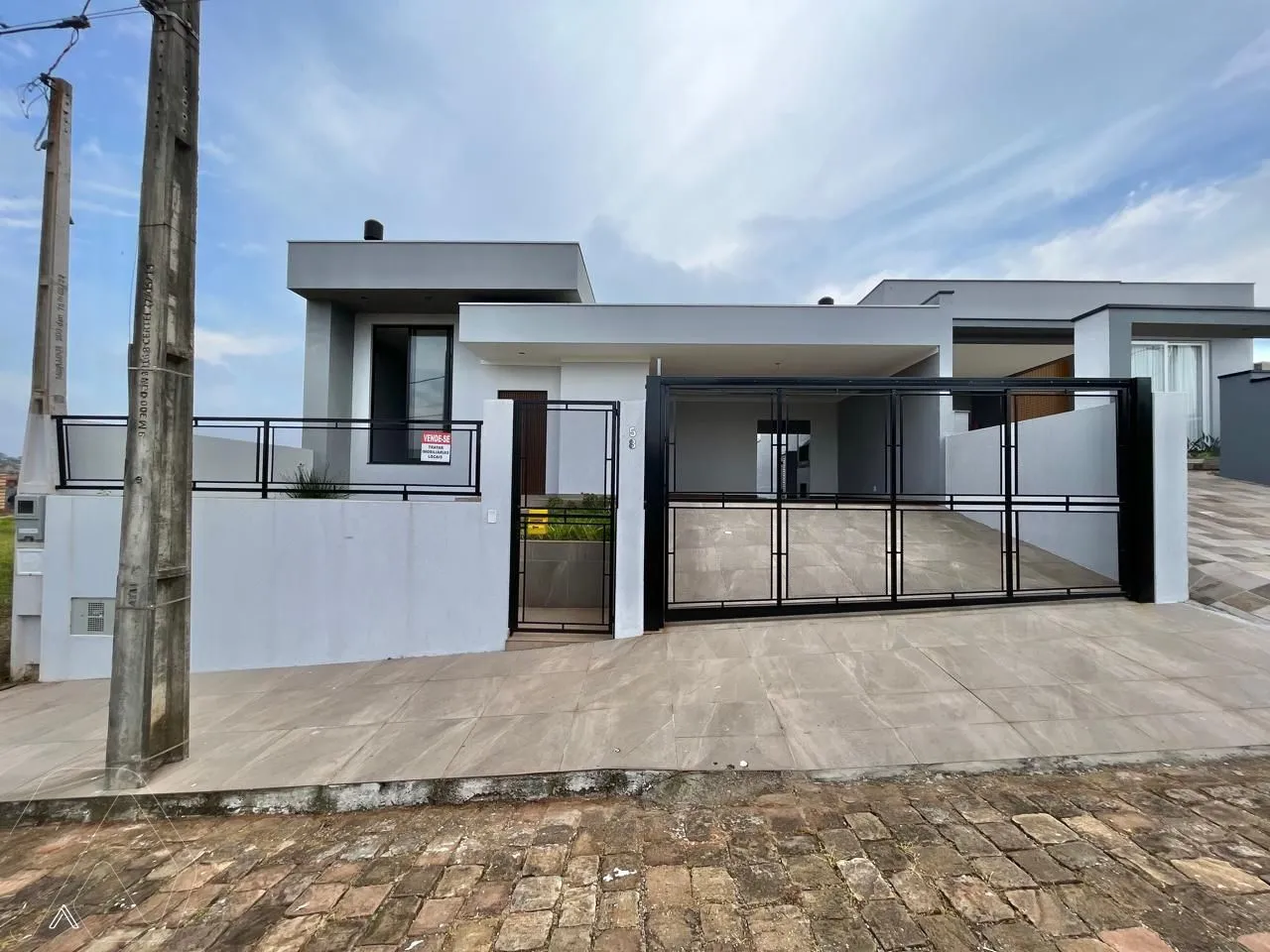 Casa com 3 dormitórios, foto 1