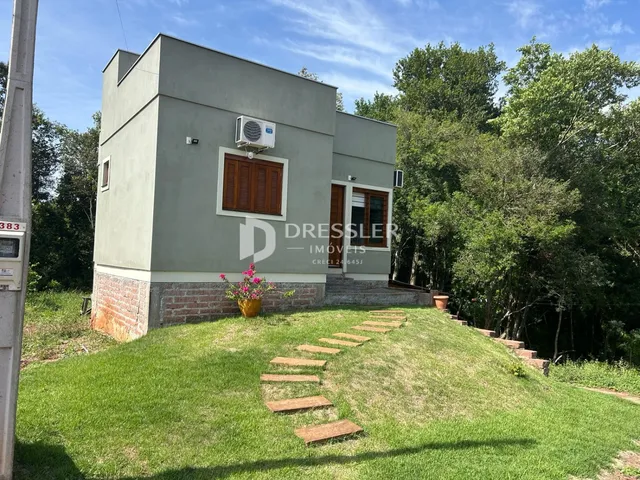 Casa com 2 dormitórios