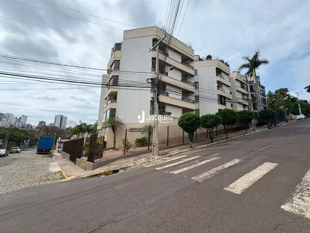 Fachada de um prédio residencial em Lajeado, Brasil.