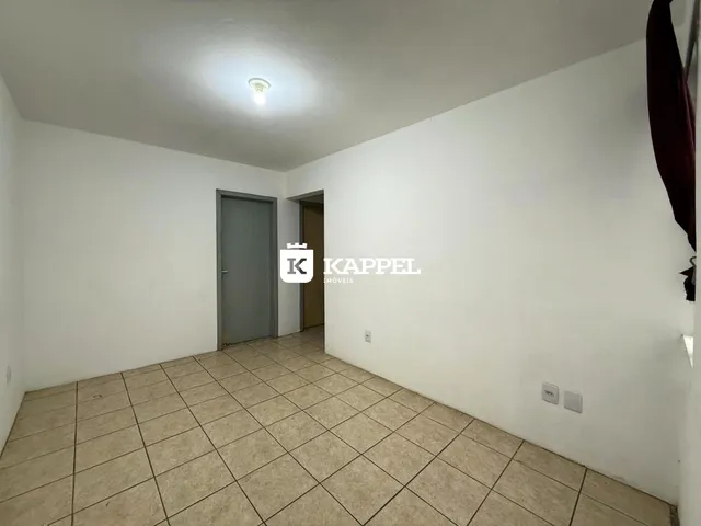 Apartamento com 2 dormitórios, foto 2