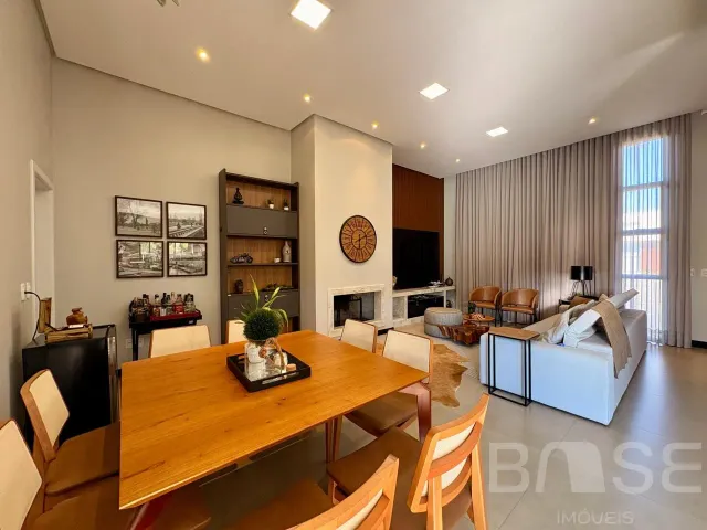 Casa com 3 dormitórios
