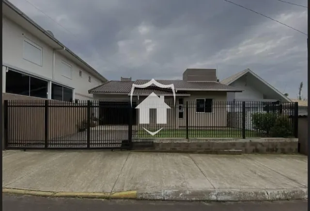 Casa com 3 dormitórios