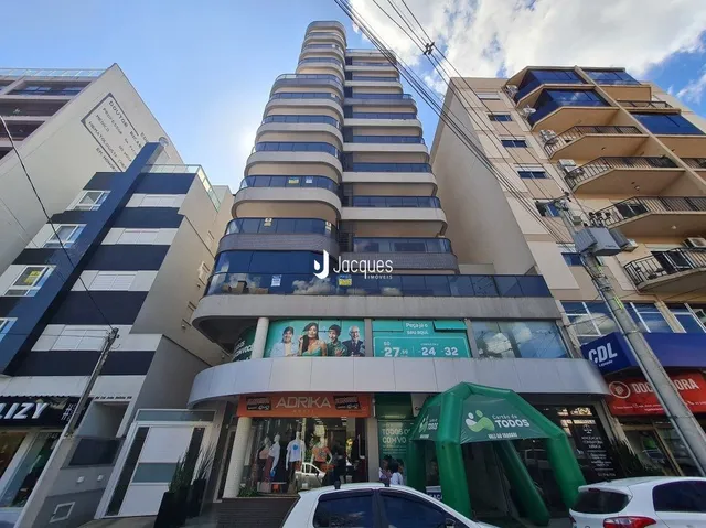 Apartamento com 3 dormitórios