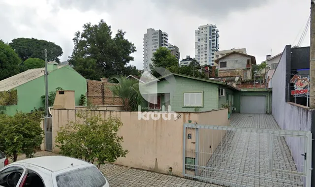 Casa com 3 dormitórios