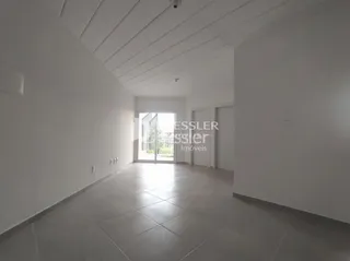 Apartamento com 2 dormitórios, foto 3