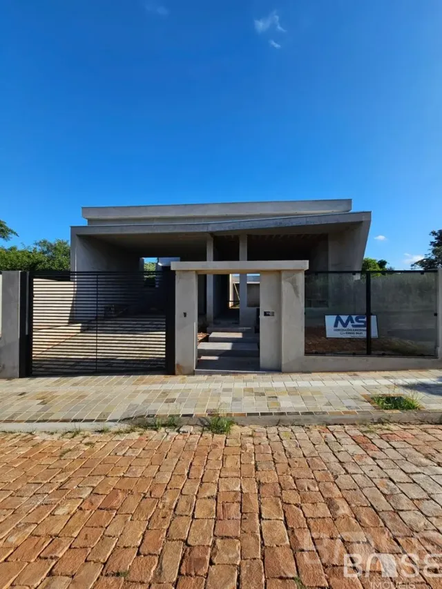 Casa com 3 dormitórios