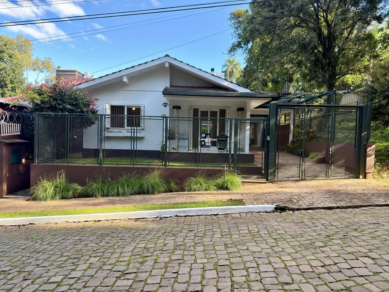 Casa com 3 dormitórios, foto 1