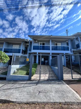 Sobrado com 2 dormitórios, foto 1