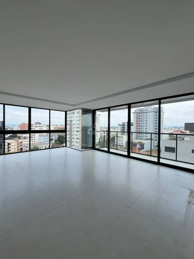Apartamento com 3 dormitórios
