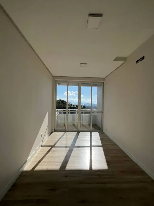 Apartamento com 2 dormitórios