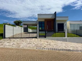 Casa com 3 dormitórios, foto 1