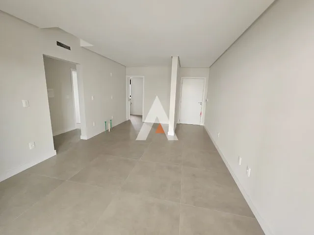 Apartamento com 2 dormitórios