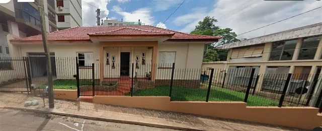 Casa com 3 dormitórios