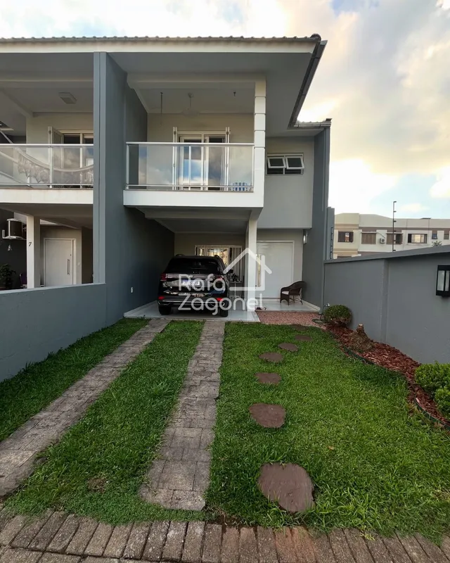 Sobrado com 3 dormitórios