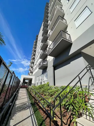 Apartamento com 3 dormitórios, foto 2