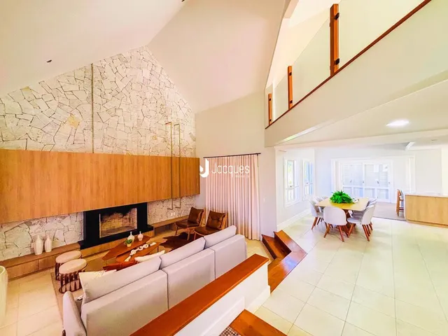 Casa com 3 dormitórios, foto 2