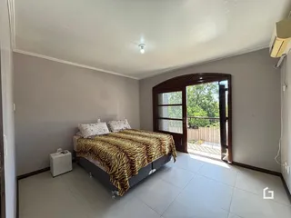 Casa com 4 dormitórios, foto 12