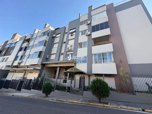 Fachada de um prédio residencial em Lajeado, Brasil.