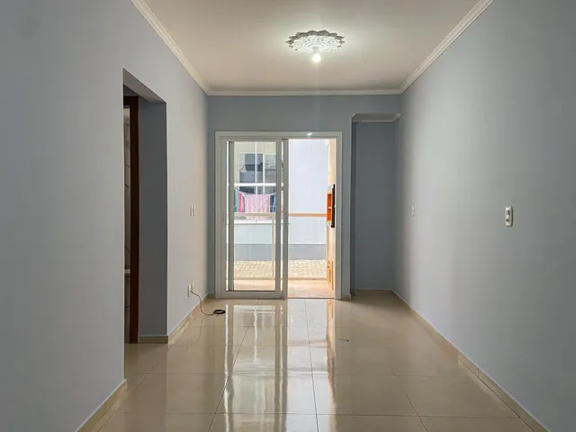 Apartamento com 2 dormitórios