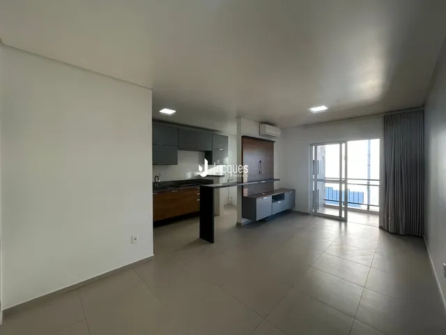 Apartamento com 2 dormitórios, foto 2