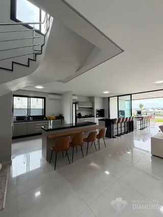 Casa com 4 dormitórios, foto 7