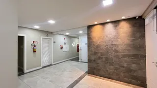 Apartamento com 2 dormitórios, foto 3