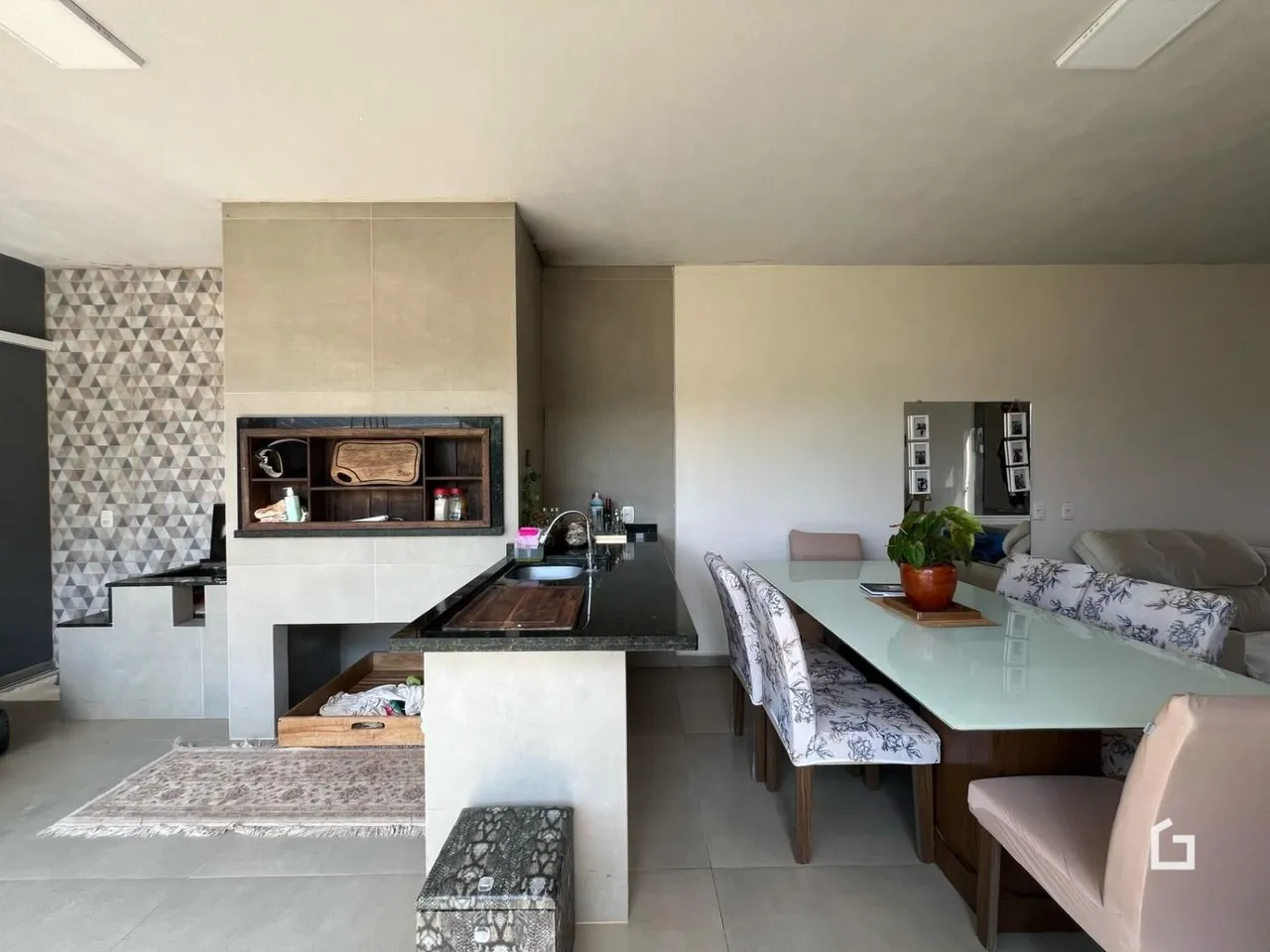 Casa com 2 dormitórios, foto 1