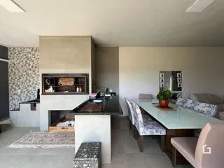 Casa com 2 dormitórios, foto 1
