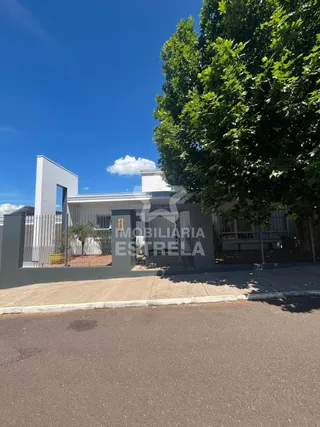 Casa com 3 dormitórios