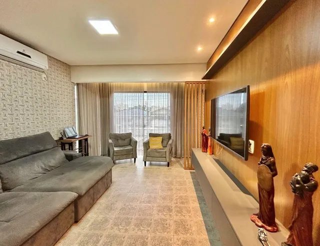Casa com 3 dormitórios