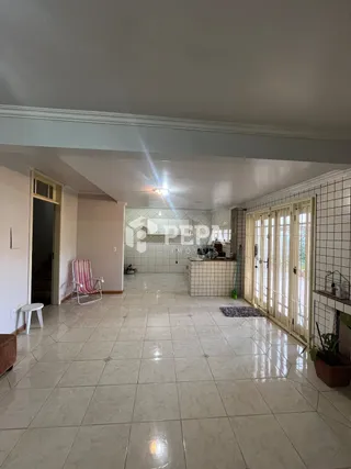 Casa com 4 dormitórios, foto 4
